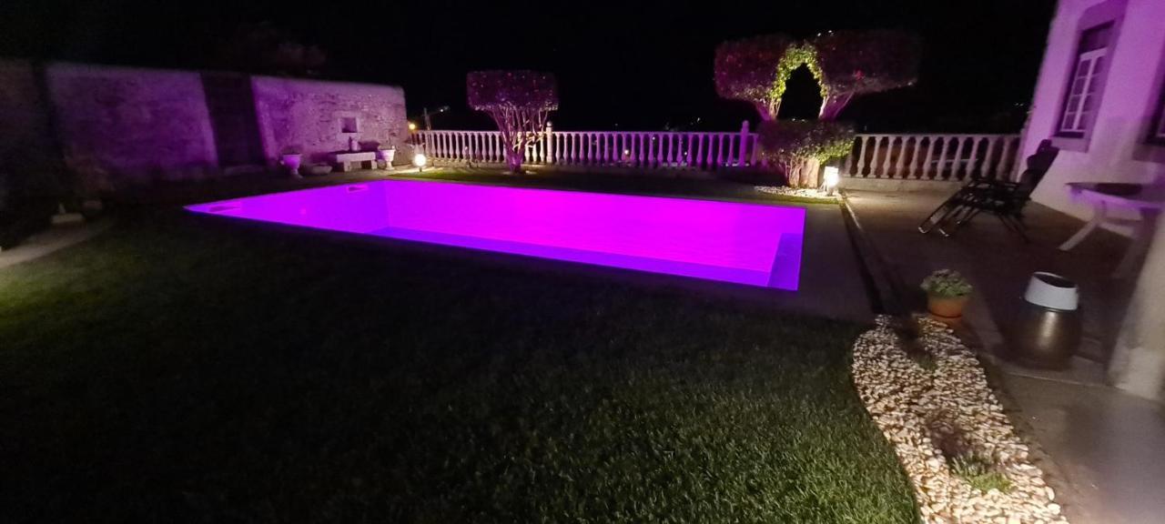Отель Casa Do Adro Виана-ду-Каштелу Экстерьер фото